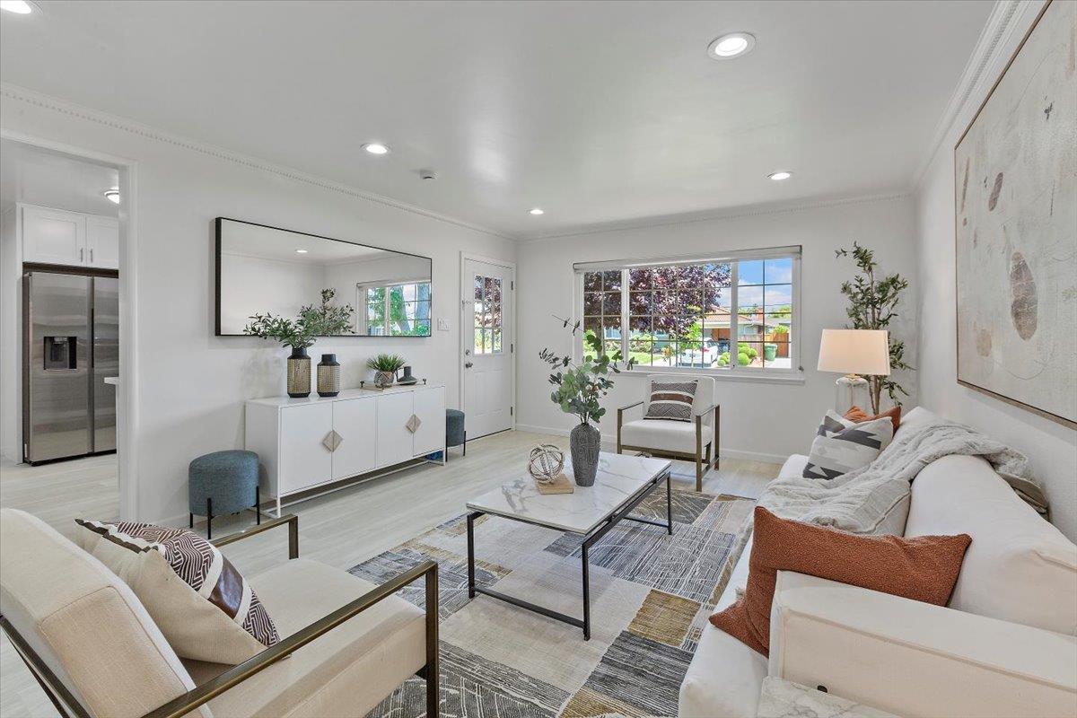 Detail Gallery Image 11 of 48 For 3562 Earl Dr, Santa Clara,  CA 95051 - 3 Beds | 2 Baths