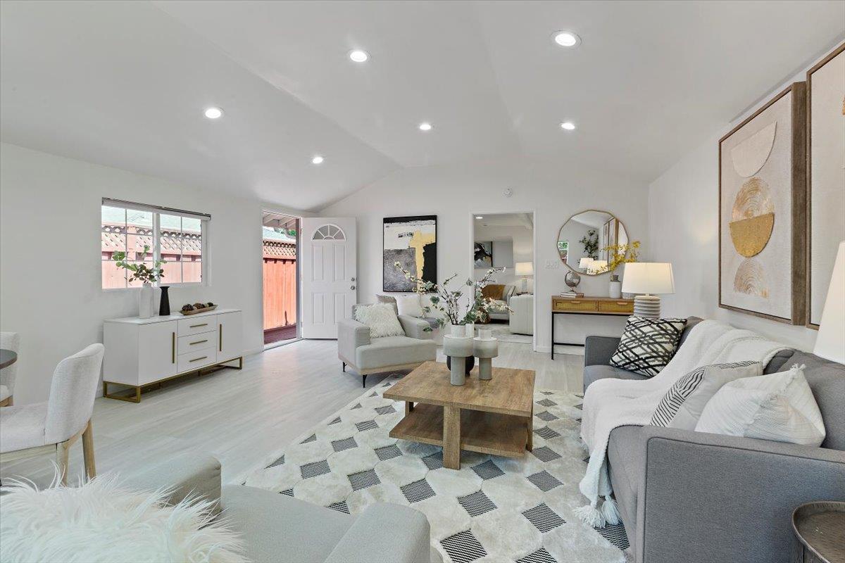 Detail Gallery Image 25 of 48 For 3562 Earl Dr, Santa Clara,  CA 95051 - 3 Beds | 2 Baths