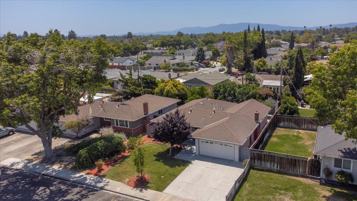 Detail Gallery Image 41 of 48 For 3562 Earl Dr, Santa Clara,  CA 95051 - 3 Beds | 2 Baths