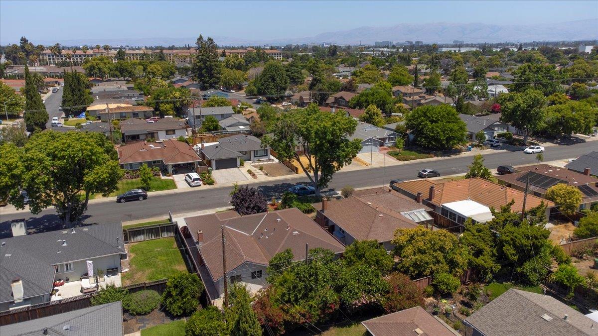 Detail Gallery Image 48 of 48 For 3562 Earl Dr, Santa Clara,  CA 95051 - 3 Beds | 2 Baths