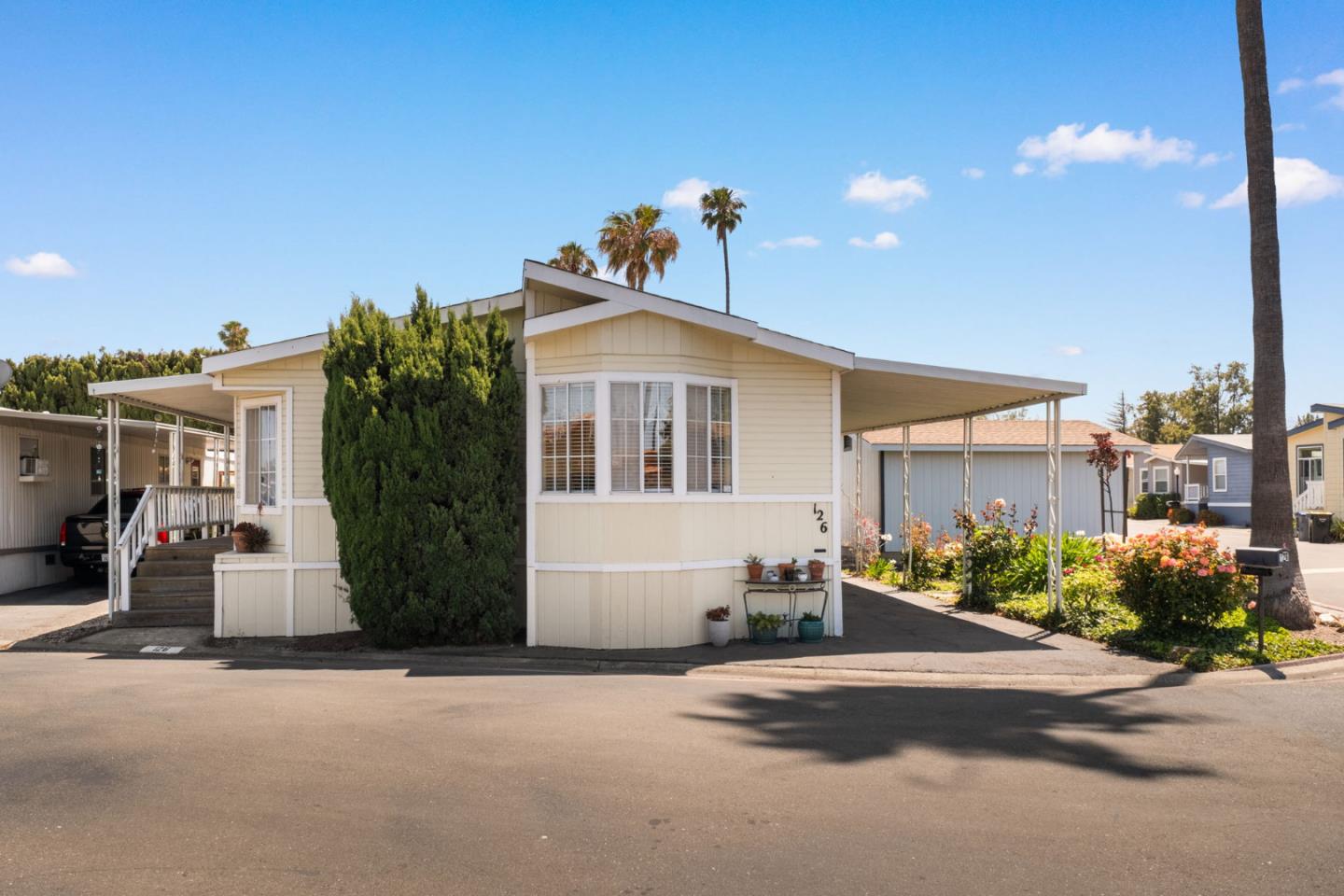 Detail Gallery Image 2 of 52 For 600 E Weddell Dr #126,  Sunnyvale,  CA 94089 - 3 Beds | 2 Baths