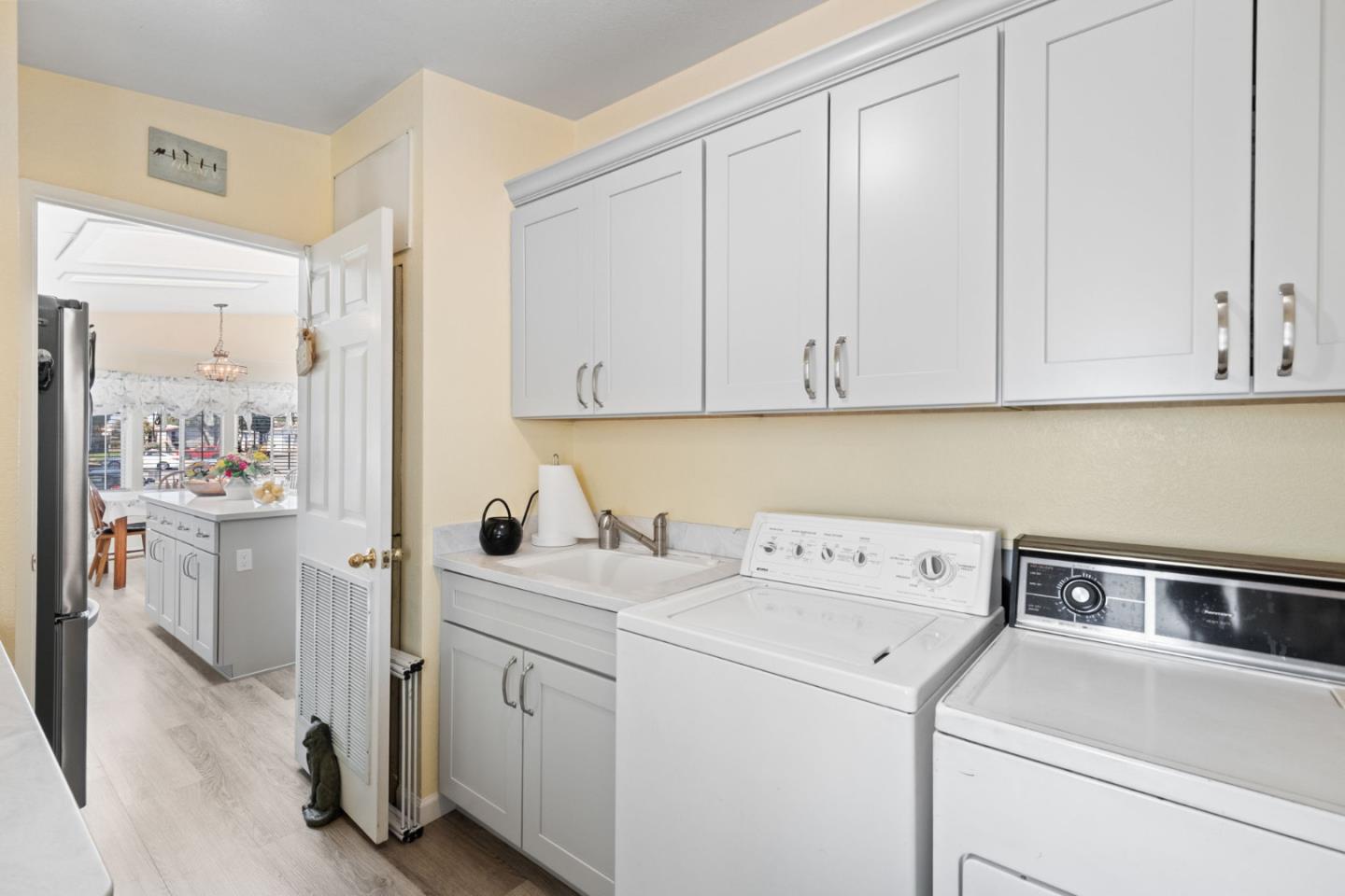 Detail Gallery Image 38 of 52 For 600 E Weddell Dr #126,  Sunnyvale,  CA 94089 - 3 Beds | 2 Baths