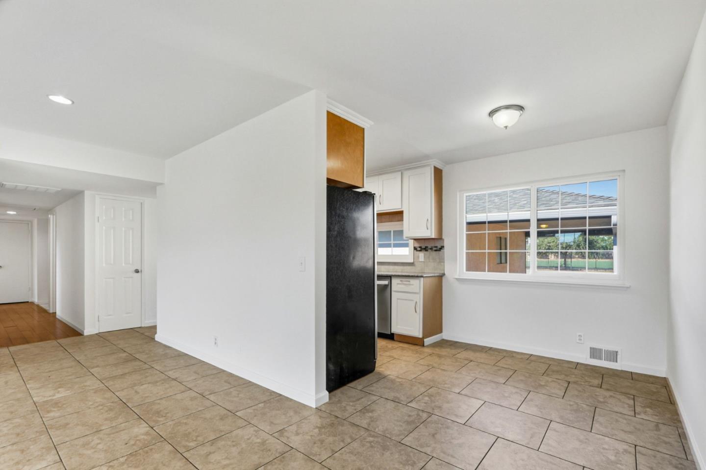 Detail Gallery Image 17 of 31 For 800 Leigh Ave, San Jose,  CA 95128 - – Beds | – Baths