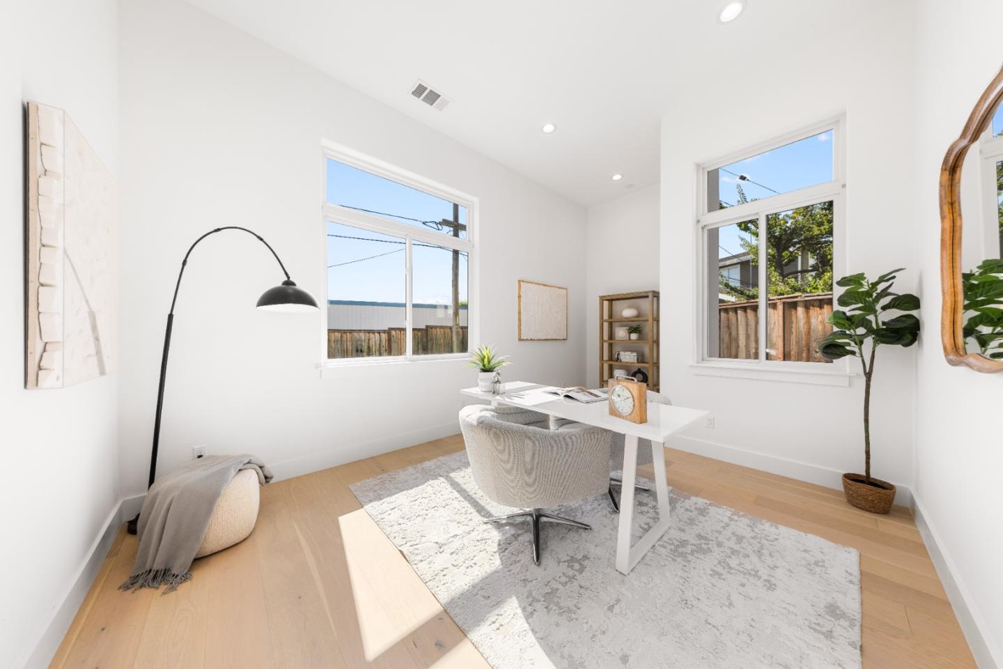 Detail Gallery Image 14 of 41 For 1094 Windsor St, San Jose,  CA 95129 - 5 Beds | 4/1 Baths