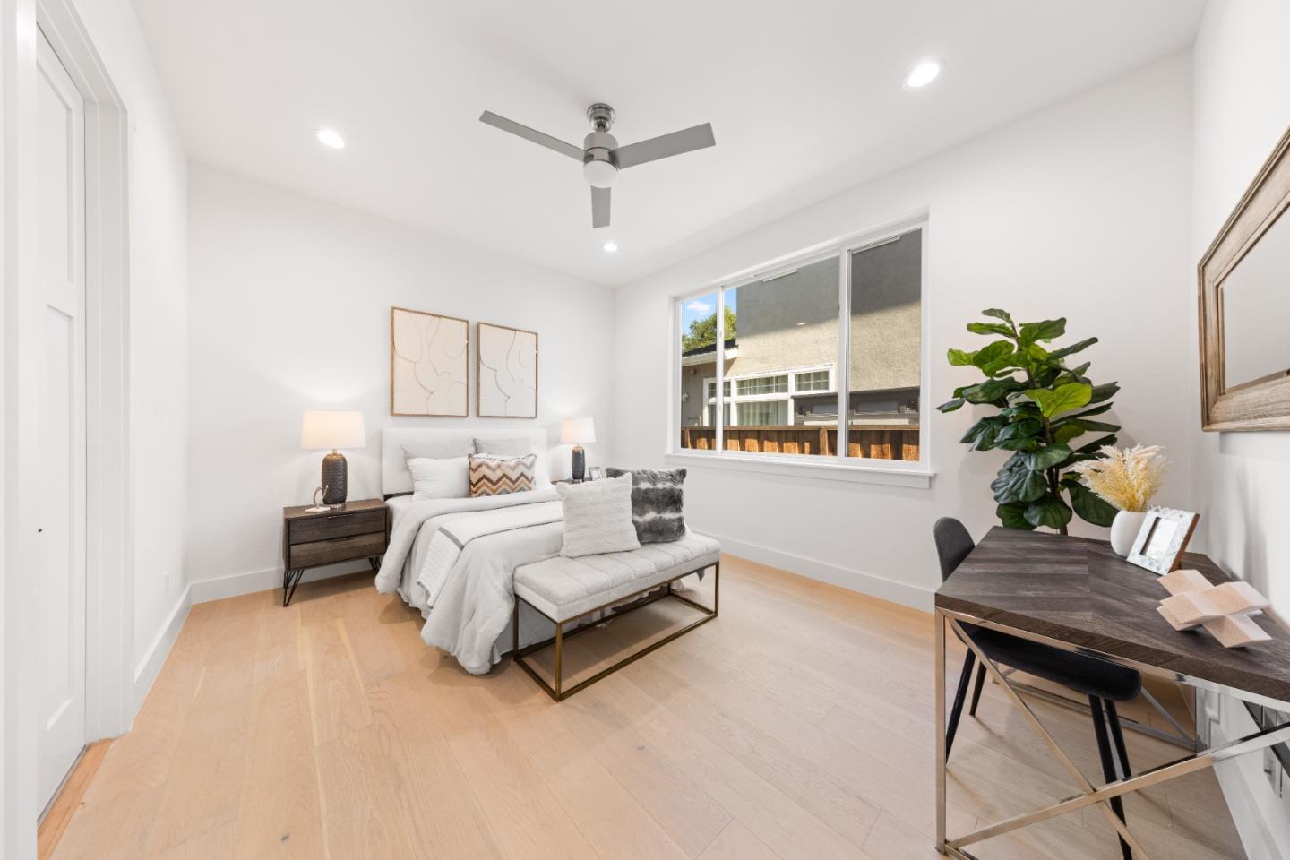 Detail Gallery Image 24 of 41 For 1094 Windsor St, San Jose,  CA 95129 - 5 Beds | 4/1 Baths