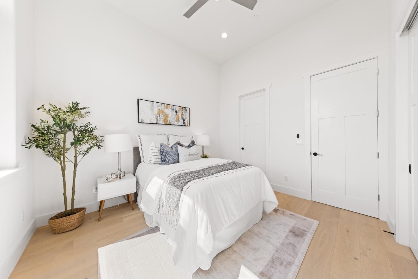 Detail Gallery Image 31 of 41 For 1094 Windsor St, San Jose,  CA 95129 - 5 Beds | 4/1 Baths