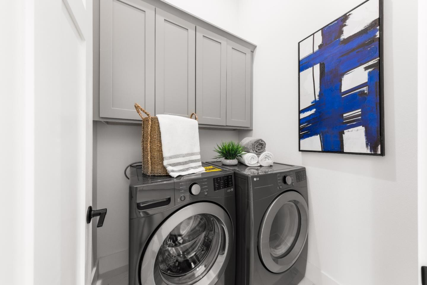 Detail Gallery Image 41 of 41 For 1094 Windsor St, San Jose,  CA 95129 - 5 Beds | 4/1 Baths