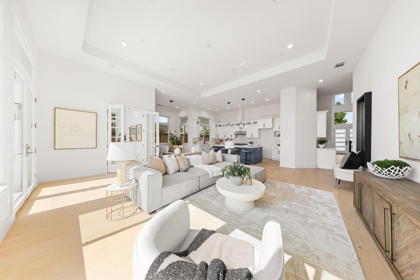 Detail Gallery Image 9 of 41 For 1094 Windsor St, San Jose,  CA 95129 - 5 Beds | 4/1 Baths