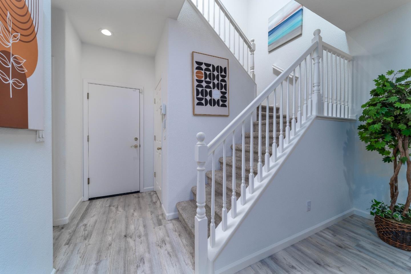 Detail Gallery Image 12 of 30 For 6360 Forget Me Not, Livermore,  CA 94551 - 3 Beds | 2/1 Baths