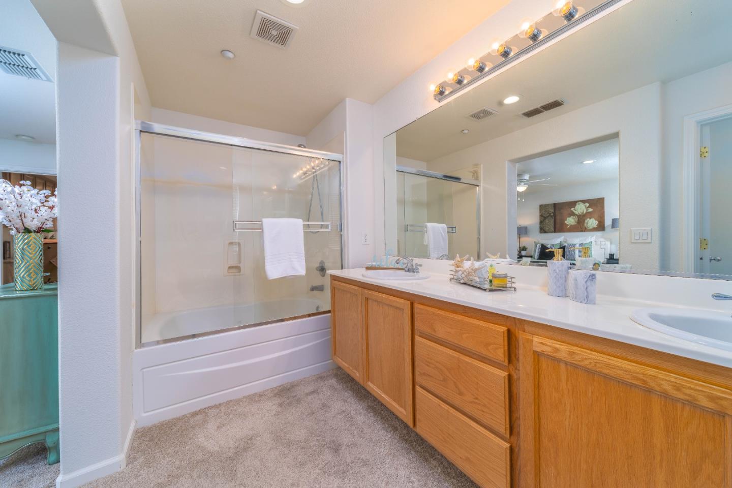 Detail Gallery Image 19 of 30 For 6360 Forget Me Not, Livermore,  CA 94551 - 3 Beds | 2/1 Baths