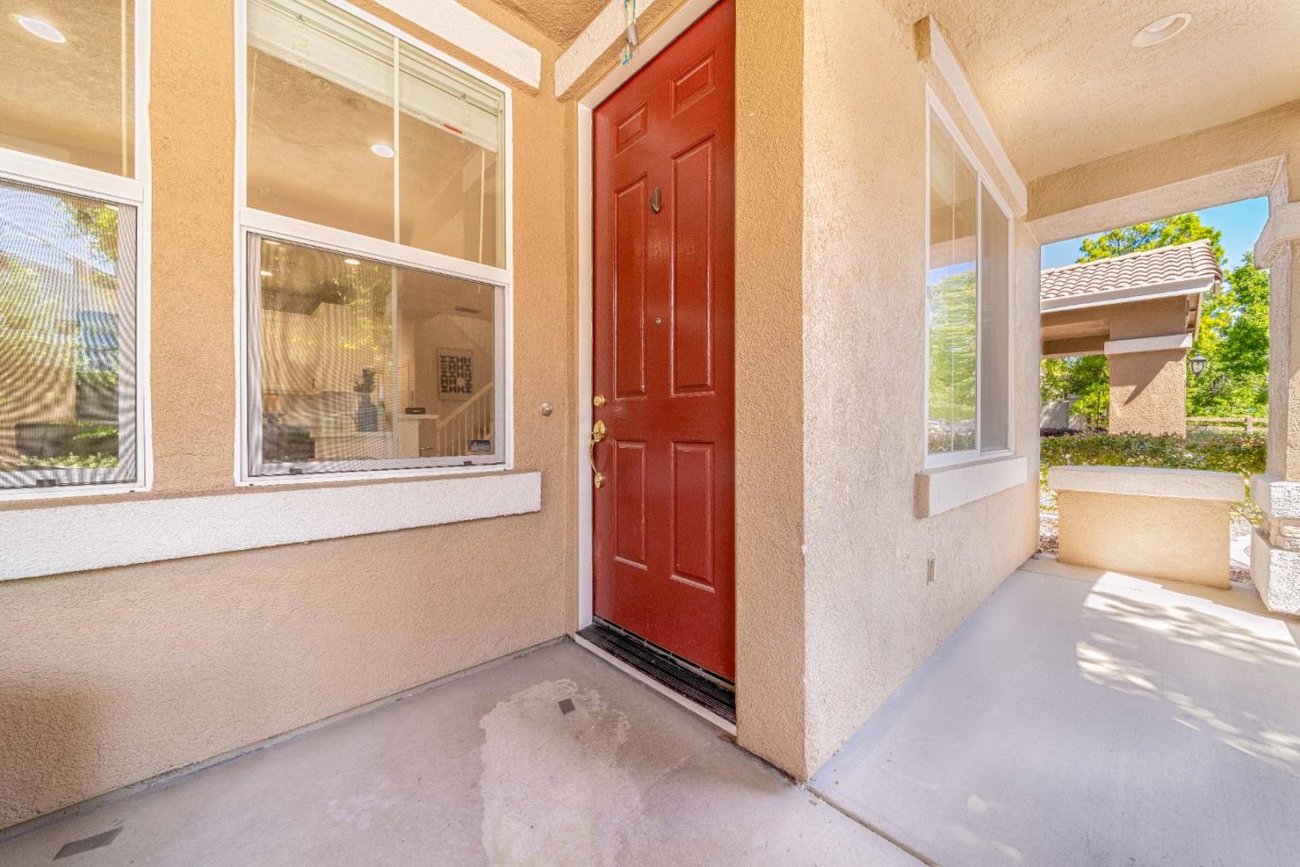 Detail Gallery Image 4 of 30 For 6360 Forget Me Not, Livermore,  CA 94551 - 3 Beds | 2/1 Baths