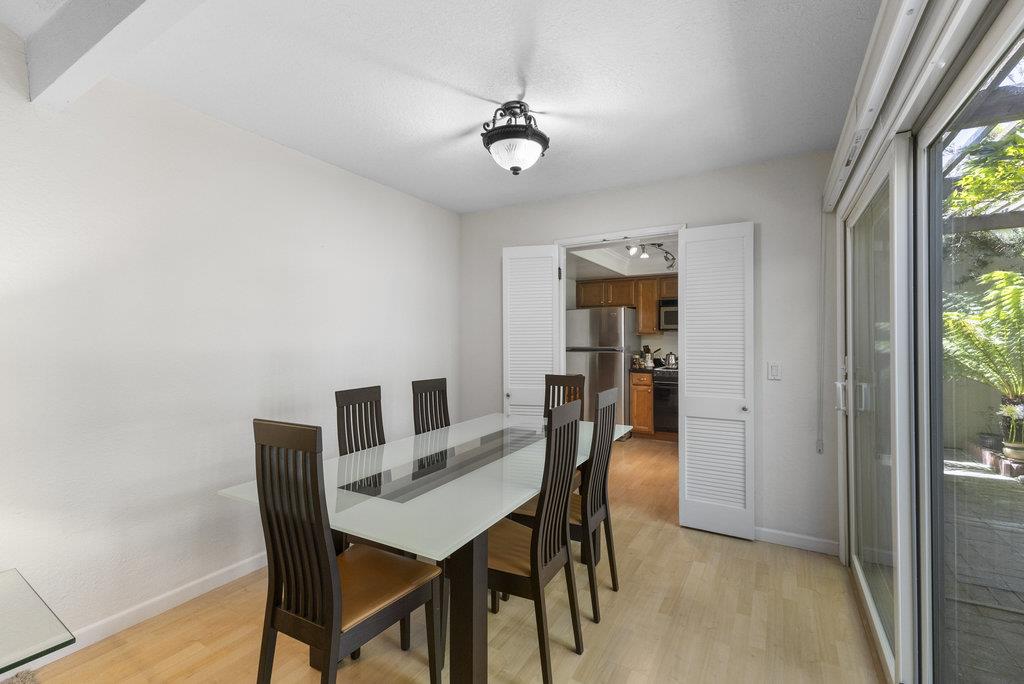 Detail Gallery Image 17 of 68 For 102 Escobar Ave, Los Gatos,  CA 95032 - 2 Beds | 2 Baths