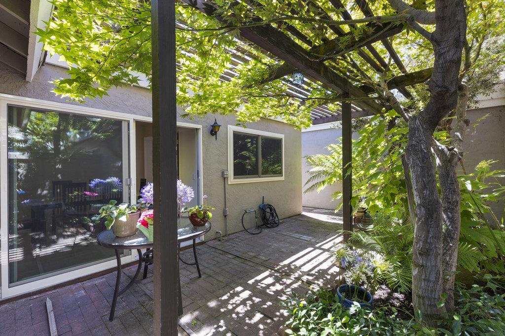 Detail Gallery Image 45 of 68 For 102 Escobar Ave, Los Gatos,  CA 95032 - 2 Beds | 2 Baths