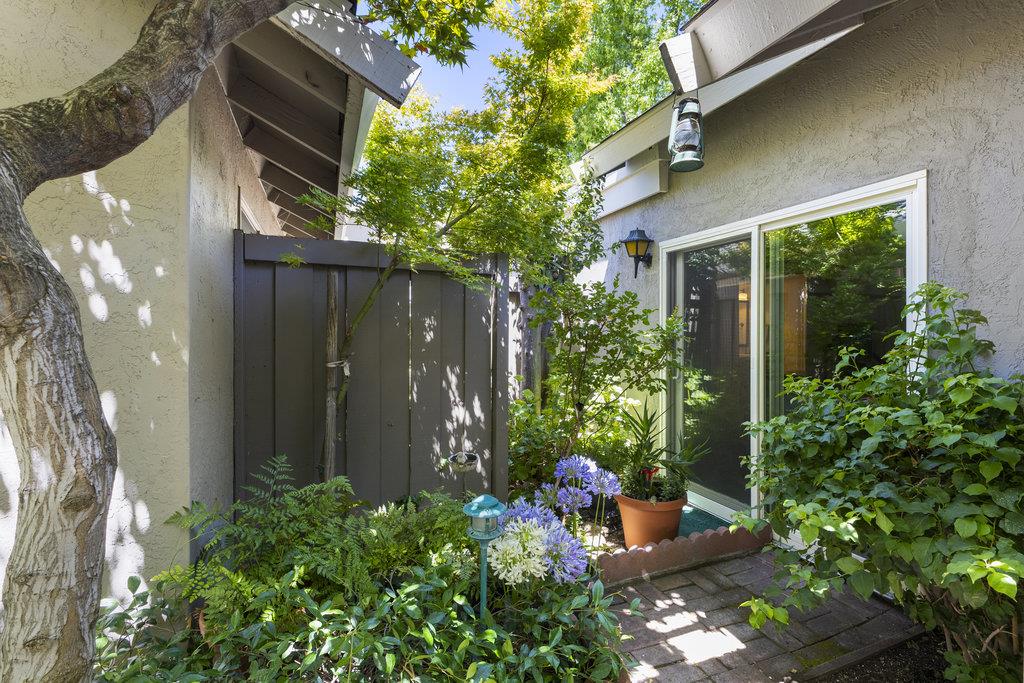 Detail Gallery Image 48 of 68 For 102 Escobar Ave, Los Gatos,  CA 95032 - 2 Beds | 2 Baths