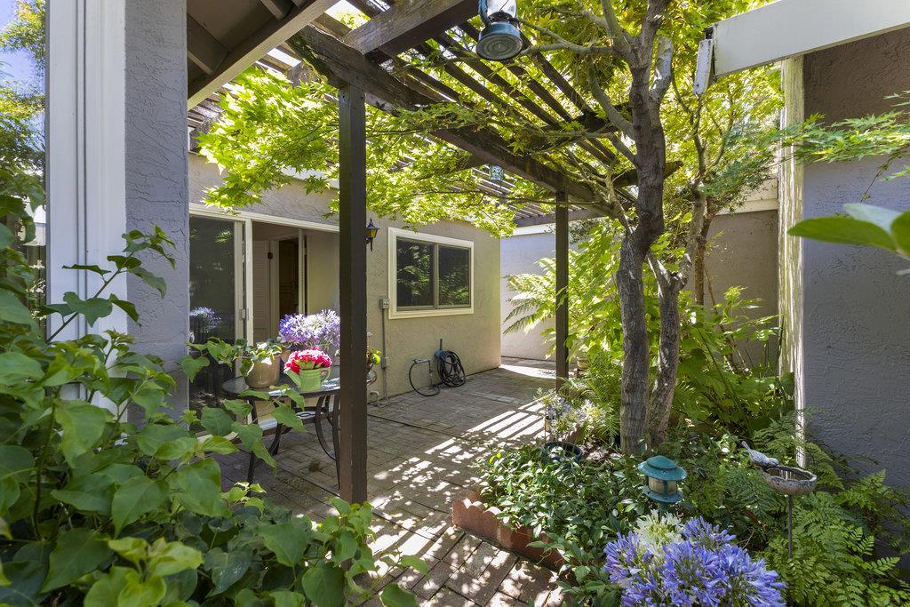Detail Gallery Image 49 of 68 For 102 Escobar Ave, Los Gatos,  CA 95032 - 2 Beds | 2 Baths