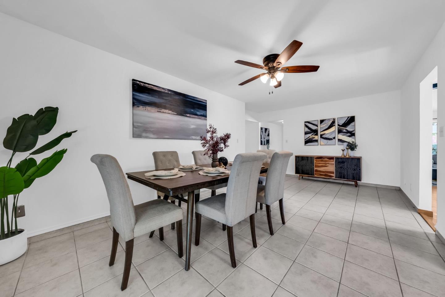 Detail Gallery Image 22 of 49 For 5665 Comanche Drive Dr, San Jose,  CA 95123 - 3 Beds | 2 Baths
