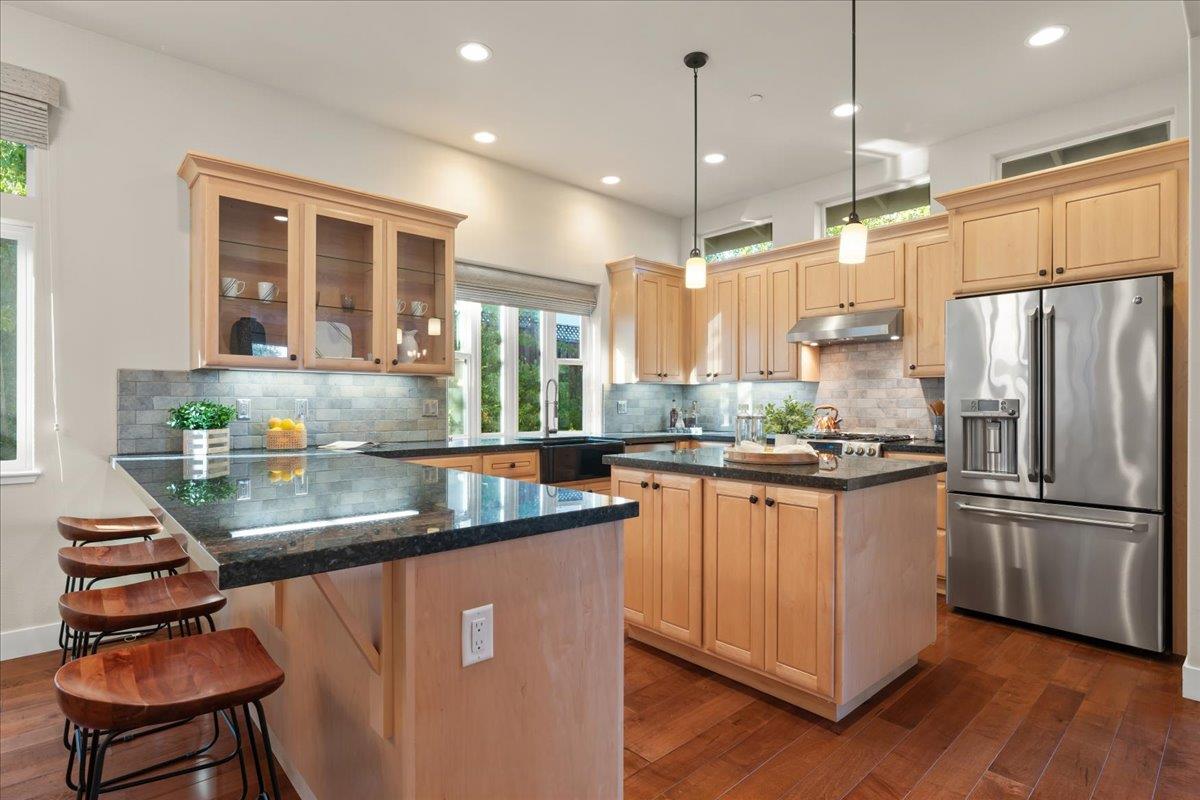 Detail Gallery Image 13 of 30 For 106 S Rapetta Rd, Santa Cruz,  CA 95060 - 4 Beds | 2/1 Baths