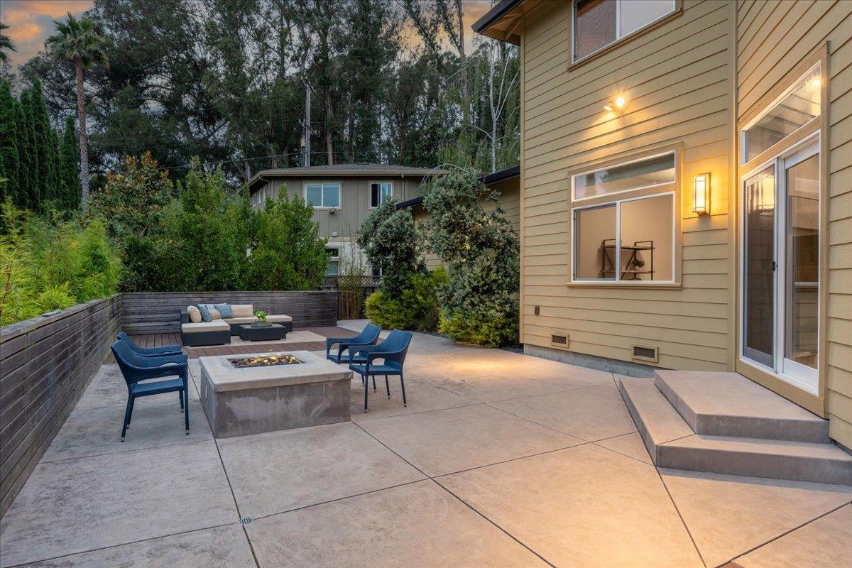 Detail Gallery Image 24 of 30 For 106 S Rapetta Rd, Santa Cruz,  CA 95060 - 4 Beds | 2/1 Baths