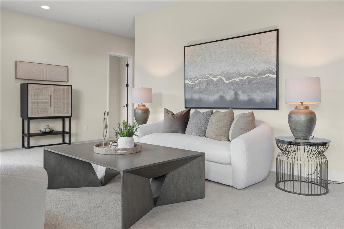 Detail Gallery Image 4 of 30 For 106 S Rapetta Rd, Santa Cruz,  CA 95060 - 4 Beds | 2/1 Baths