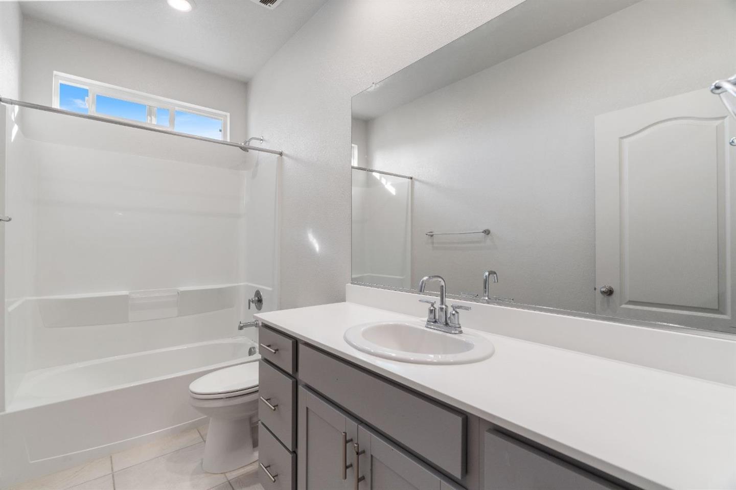 Detail Gallery Image 21 of 34 For 10190 Ashlar, Elk Grove,  CA 95757 - 4 Beds | 3 Baths
