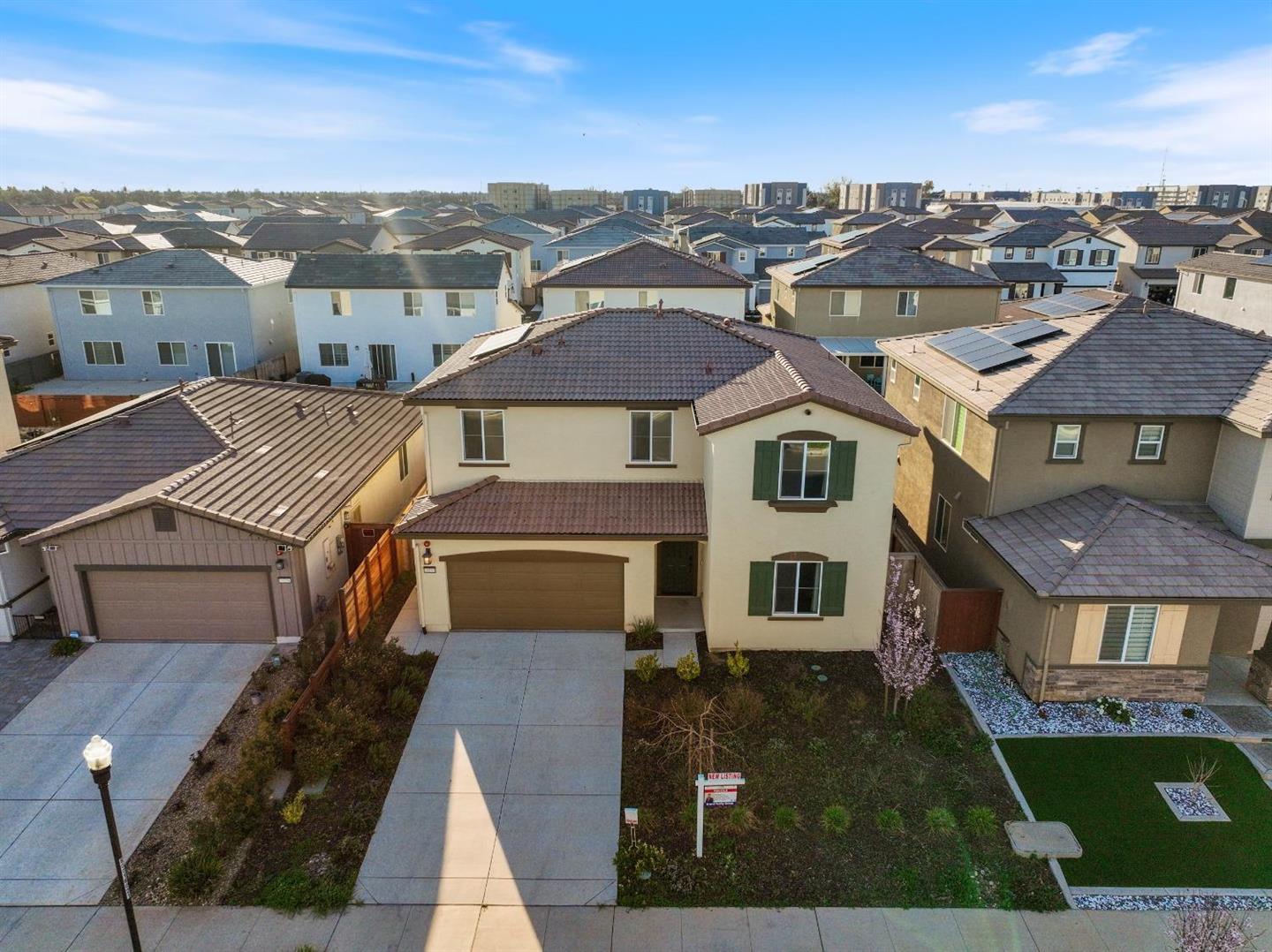 Detail Gallery Image 34 of 34 For 10190 Ashlar, Elk Grove,  CA 95757 - 4 Beds | 3 Baths