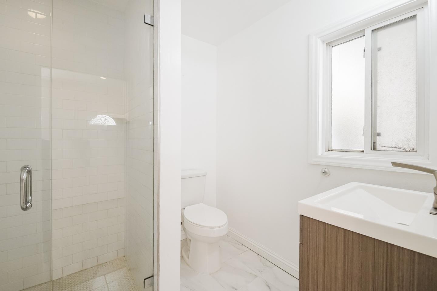 Detail Gallery Image 31 of 36 For 12553 Woodgreen St, Los Angeles,  CA 90066 - 3 Beds | 3 Baths
