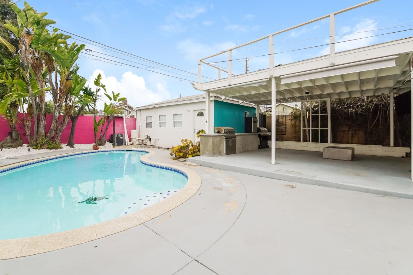 Detail Gallery Image 35 of 36 For 12553 Woodgreen St, Los Angeles,  CA 90066 - 3 Beds | 3 Baths