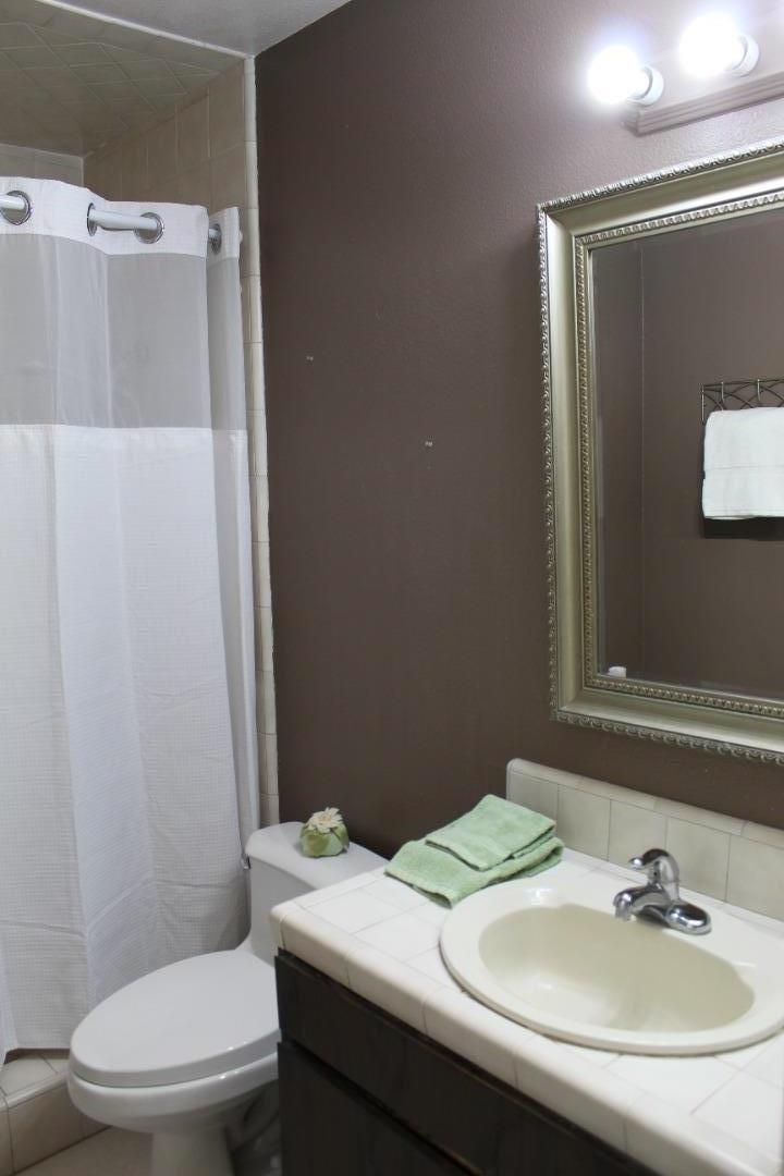 Detail Gallery Image 30 of 48 For 1025 Fillippelli Dr, Gilroy,  CA 95020 - 3 Beds | 2/1 Baths