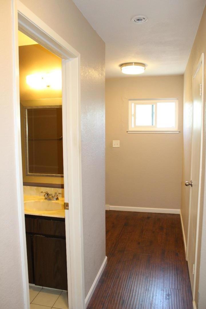 Detail Gallery Image 31 of 48 For 1025 Fillippelli Dr, Gilroy,  CA 95020 - 3 Beds | 2/1 Baths