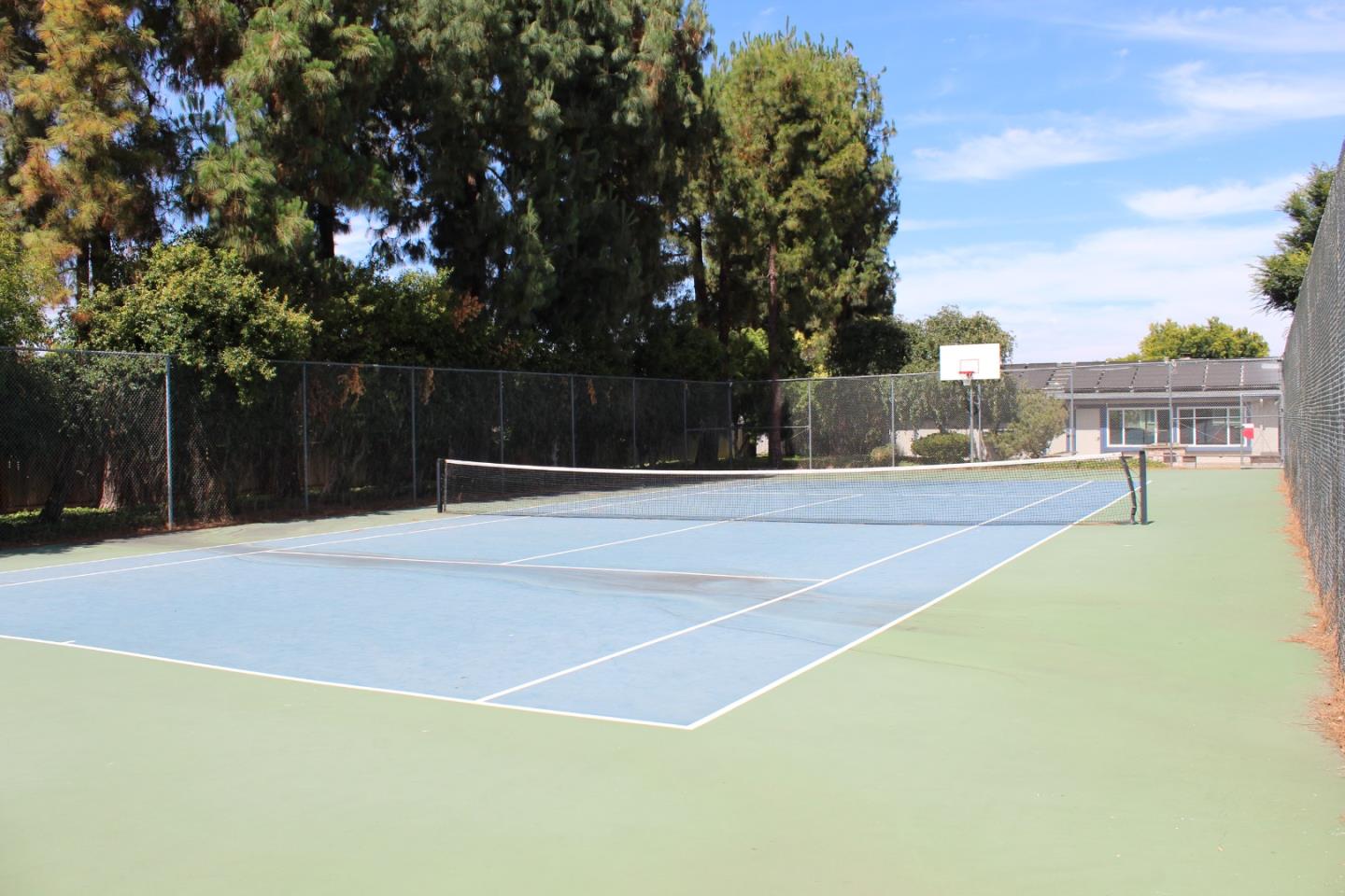 Detail Gallery Image 45 of 48 For 1025 Fillippelli Dr, Gilroy,  CA 95020 - 3 Beds | 2/1 Baths
