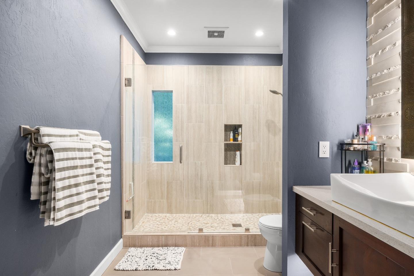 Detail Gallery Image 31 of 52 For 101 Endlich Dr, Santa Cruz,  CA 95060 - 3 Beds | 2/2 Baths