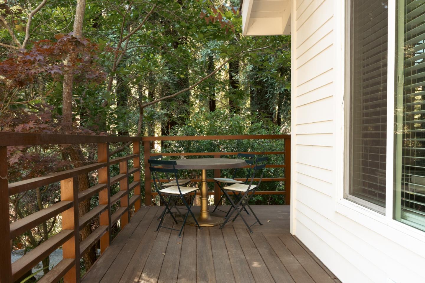 Detail Gallery Image 43 of 52 For 101 Endlich Dr, Santa Cruz,  CA 95060 - 3 Beds | 2/2 Baths