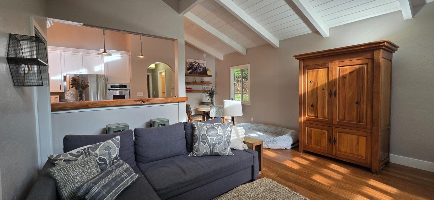 Detail Gallery Image 50 of 52 For 101 Endlich Dr, Santa Cruz,  CA 95060 - 3 Beds | 2/2 Baths