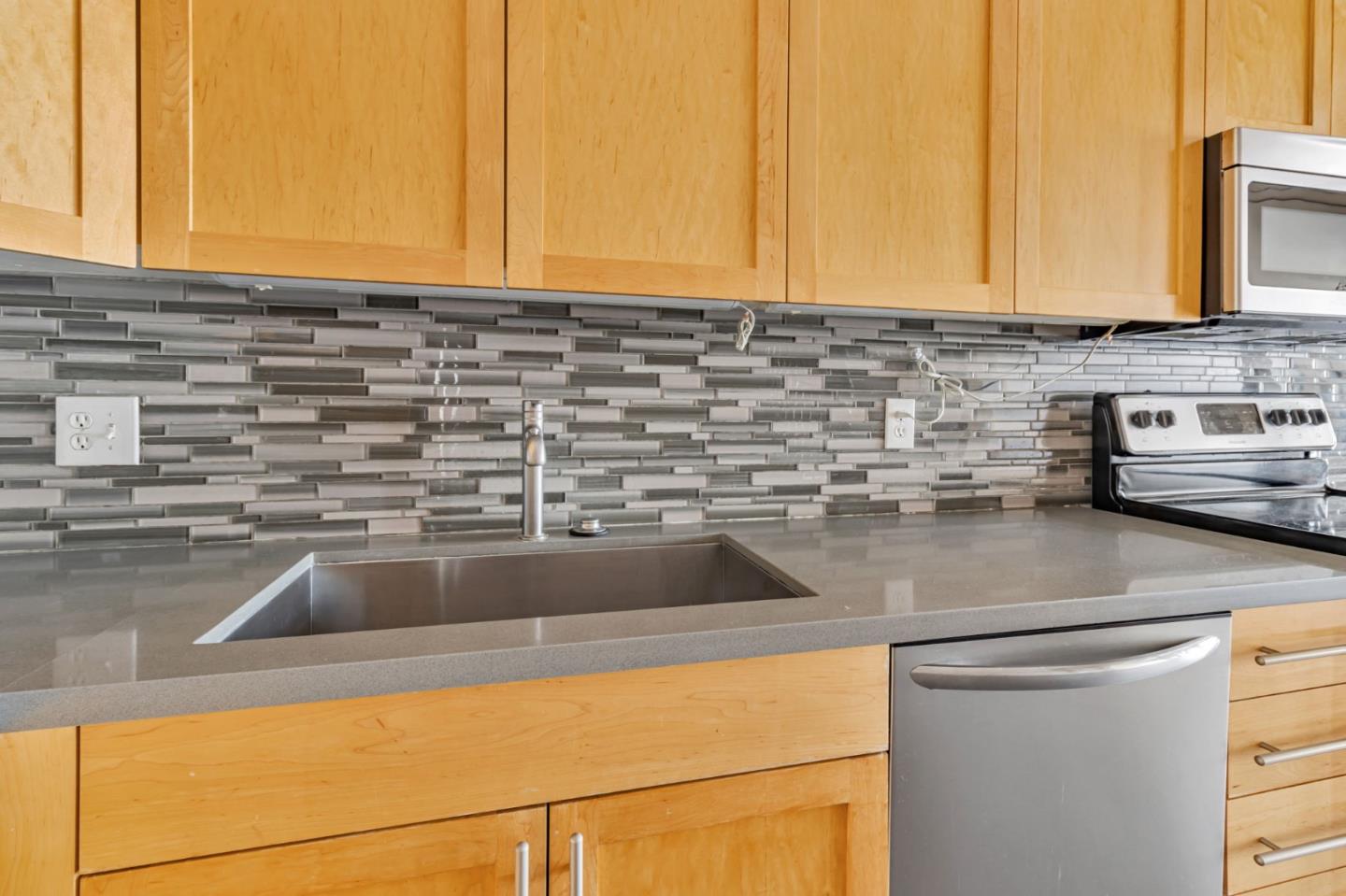 Detail Gallery Image 13 of 32 For 1777 Lafayette St #105,  Santa Clara,  CA 95050 - 1 Beds | 1 Baths