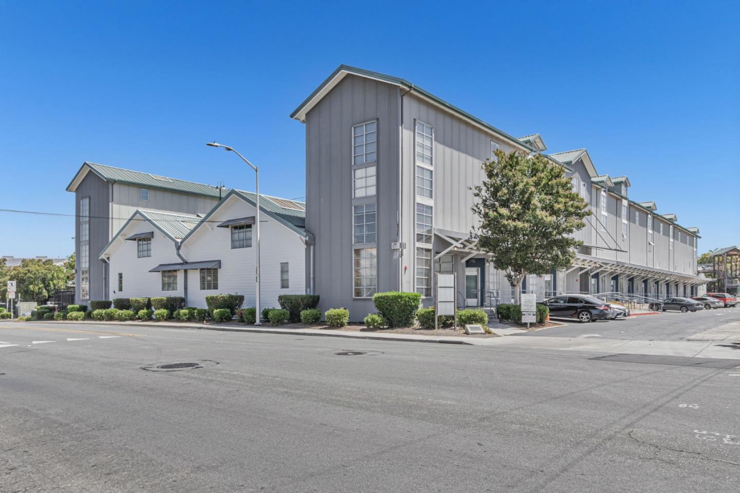 Detail Gallery Image 14 of 32 For 1777 Lafayette St #105,  Santa Clara,  CA 95050 - 1 Beds | 1 Baths