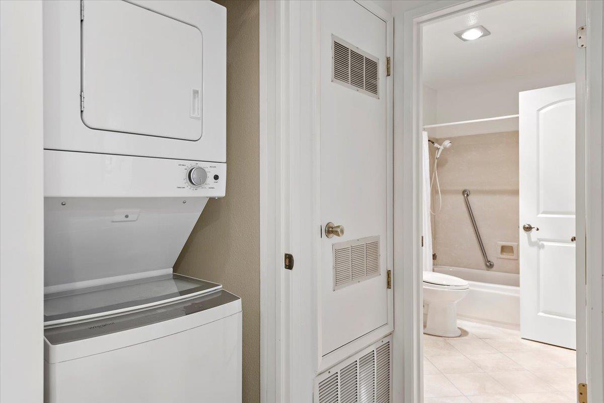 Detail Gallery Image 14 of 35 For 840 Sea Spray Ln #109,  Foster City,  CA 94404 - 1 Beds | 1 Baths