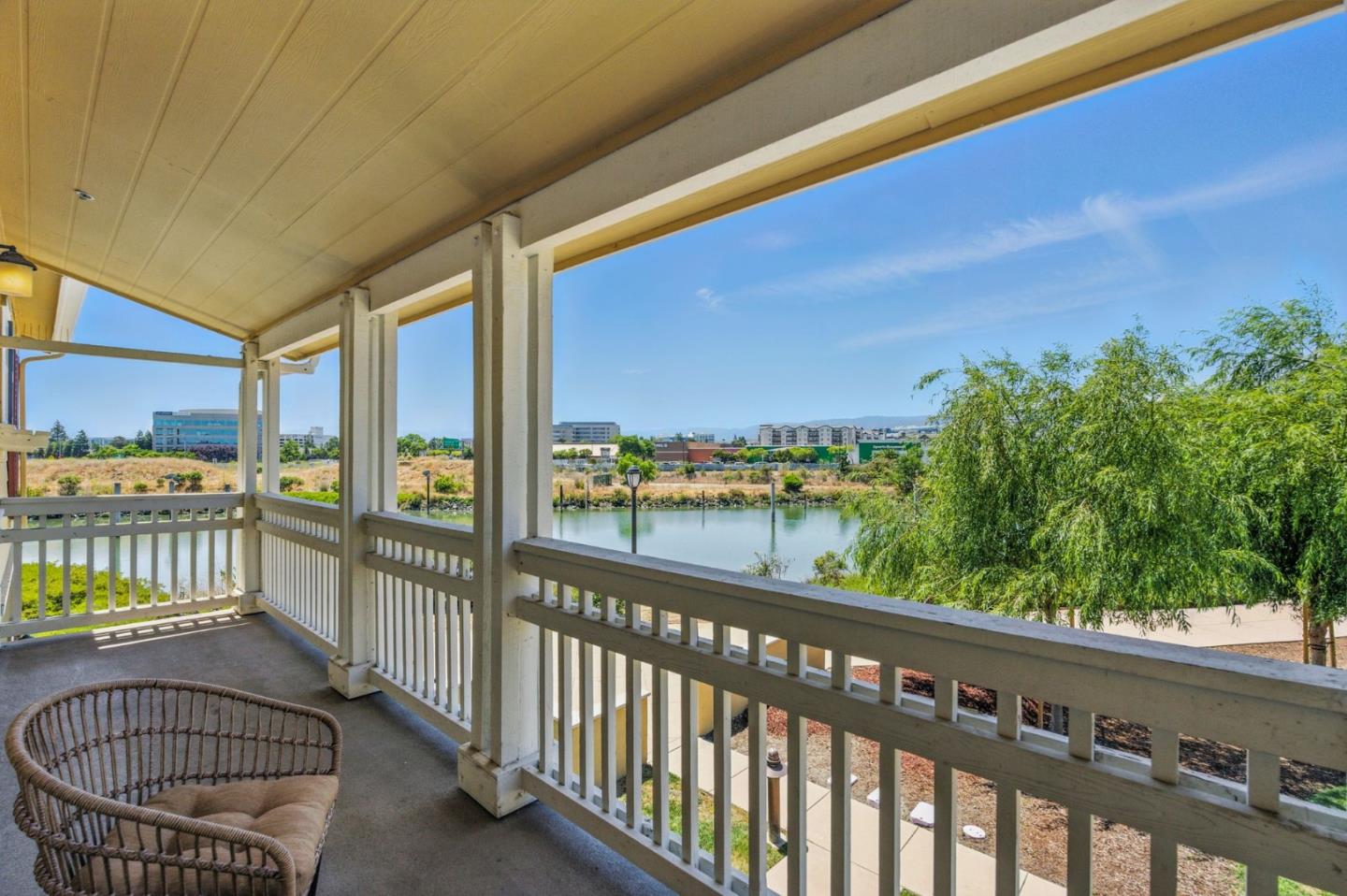 Detail Gallery Image 45 of 60 For 636 Fan Tail Way #905,  Redwood City,  CA 94063 - 2 Beds | 2/1 Baths