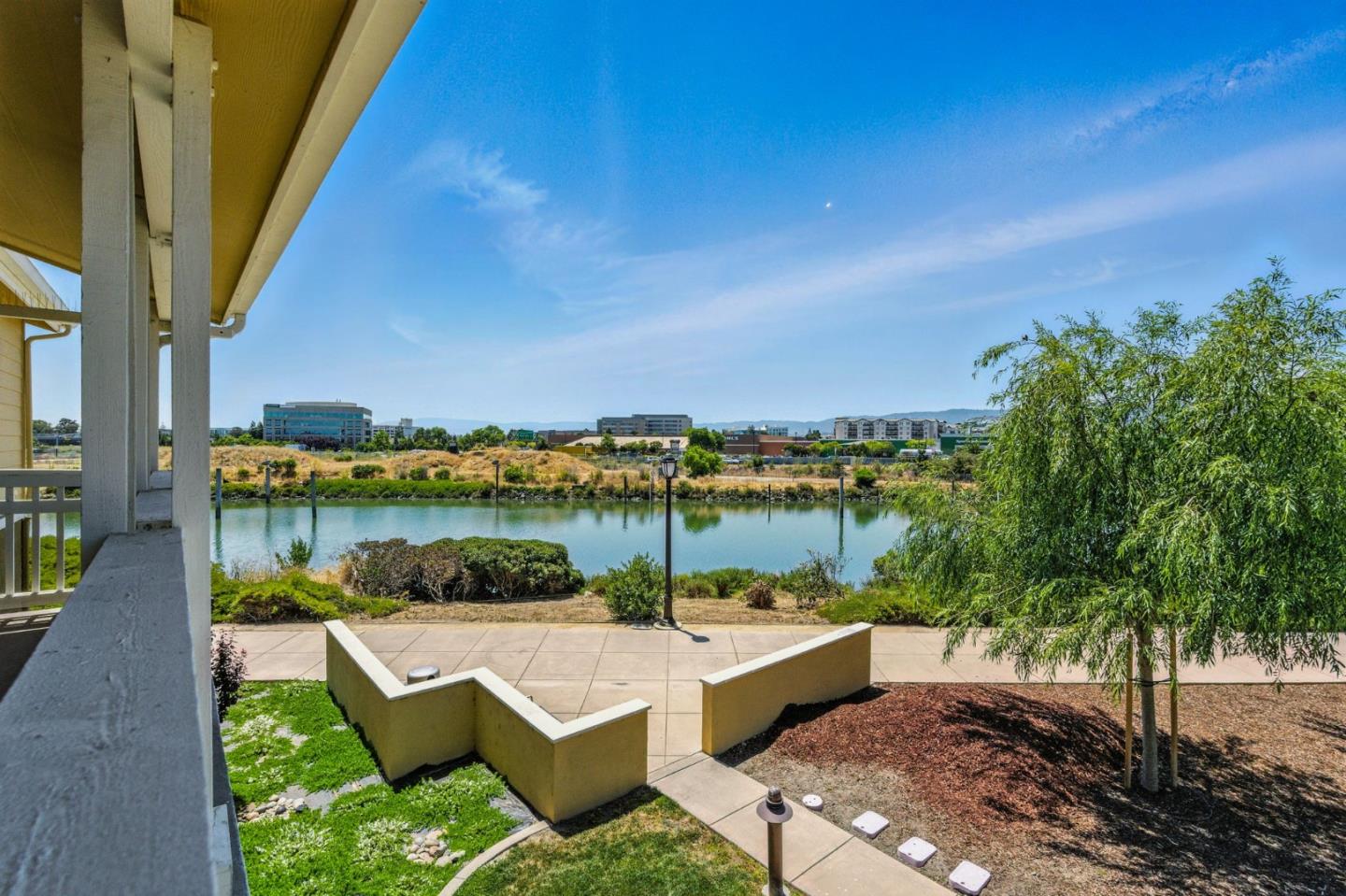 Detail Gallery Image 46 of 60 For 636 Fan Tail Way #905,  Redwood City,  CA 94063 - 2 Beds | 2/1 Baths