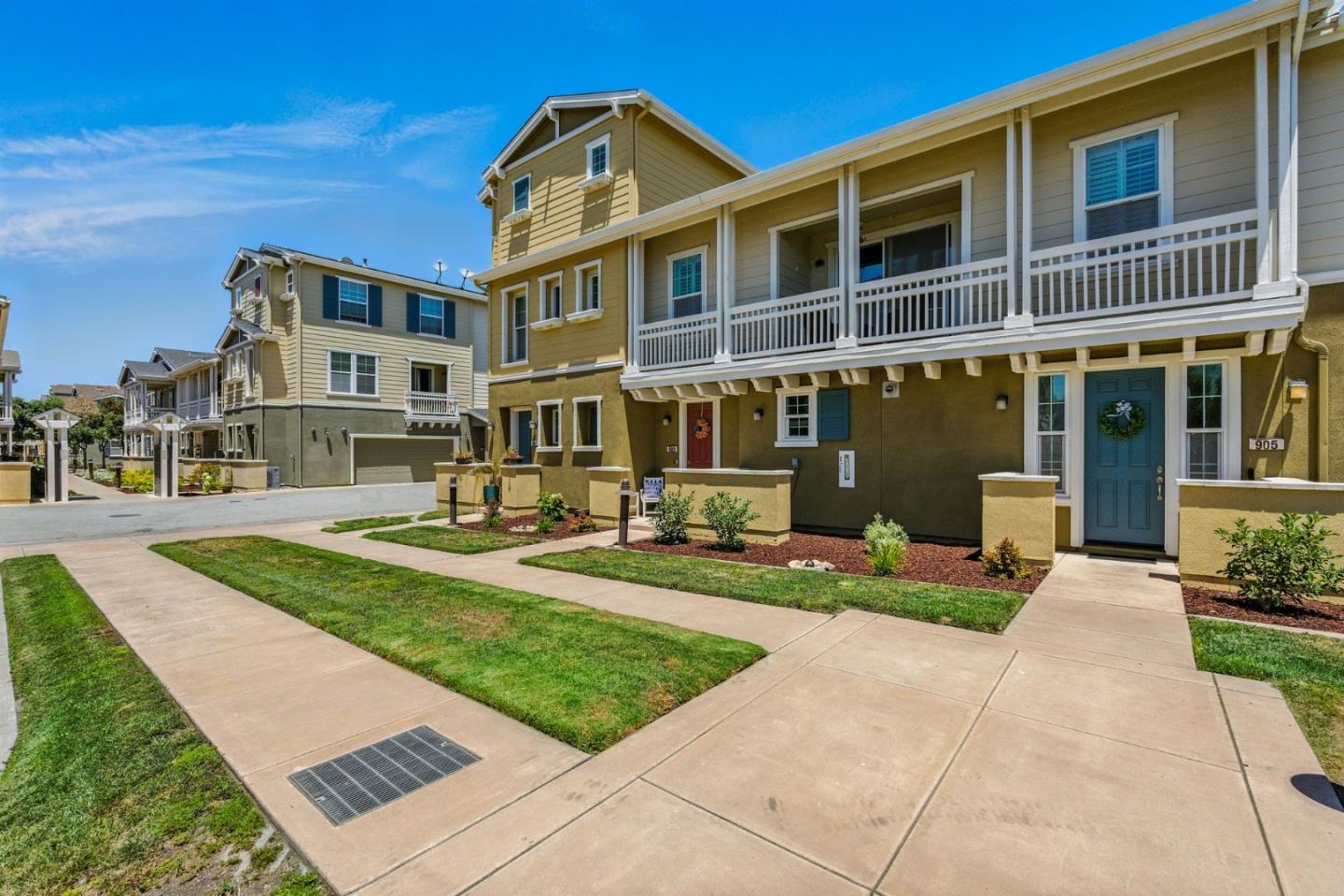 Detail Gallery Image 50 of 60 For 636 Fan Tail Way #905,  Redwood City,  CA 94063 - 2 Beds | 2/1 Baths