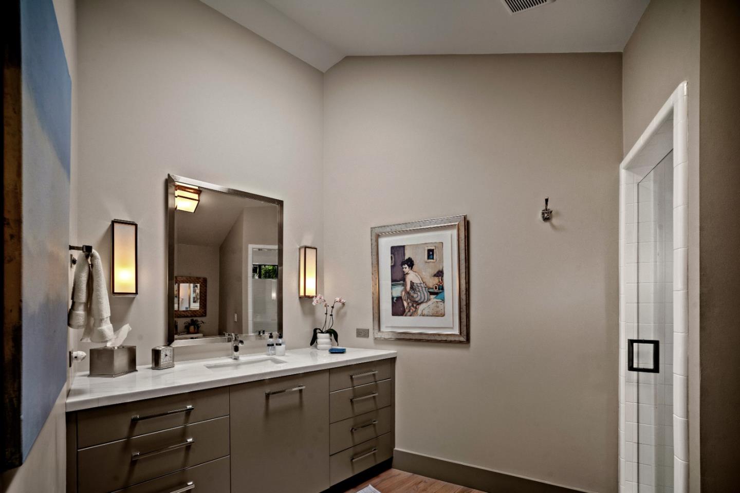 Detail Gallery Image 8 of 12 For 3493 Greenfield Pl, Carmel,  CA 93923 - 3 Beds | 3 Baths