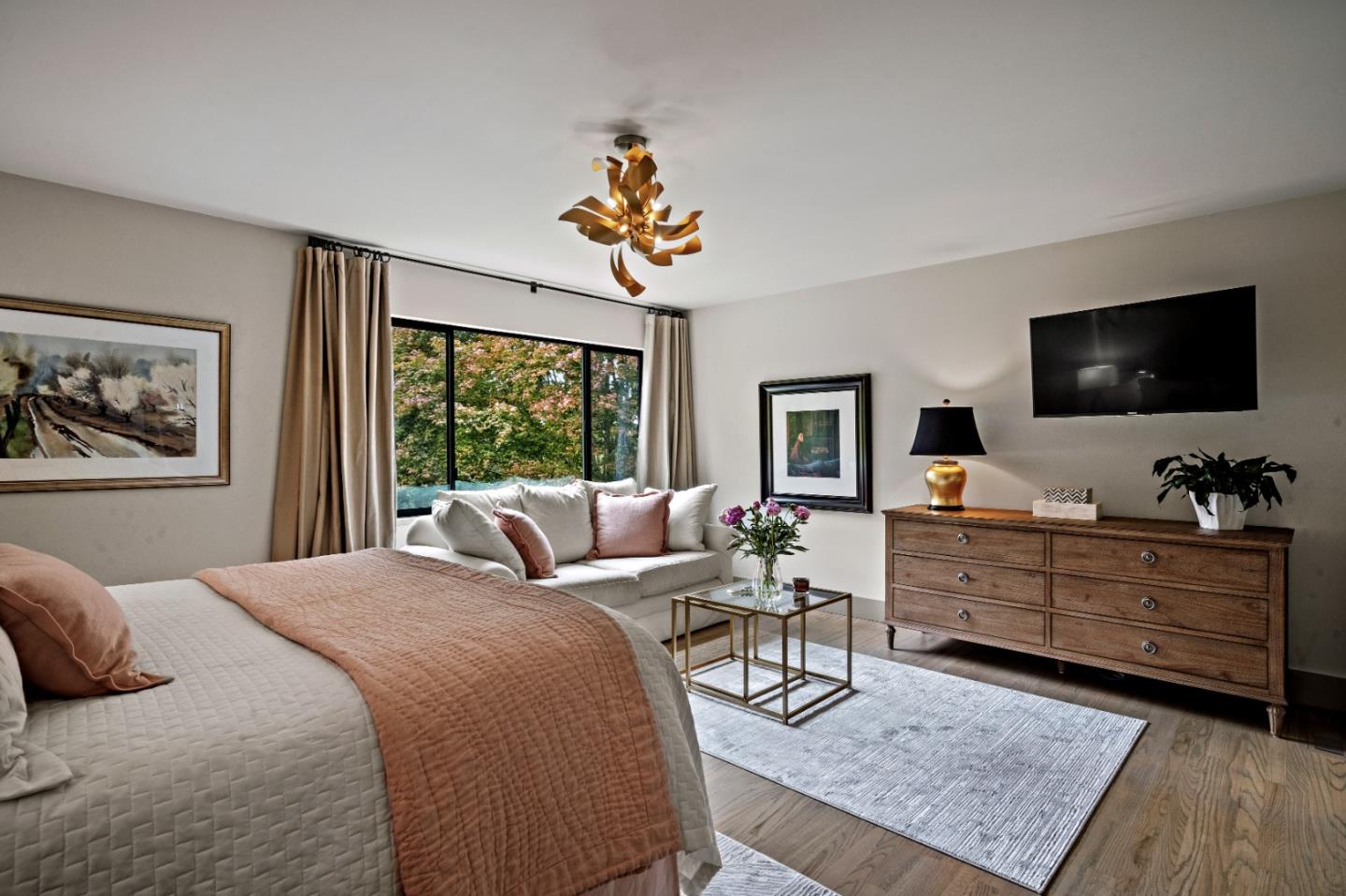 Detail Gallery Image 9 of 12 For 3493 Greenfield Pl, Carmel,  CA 93923 - 3 Beds | 3 Baths