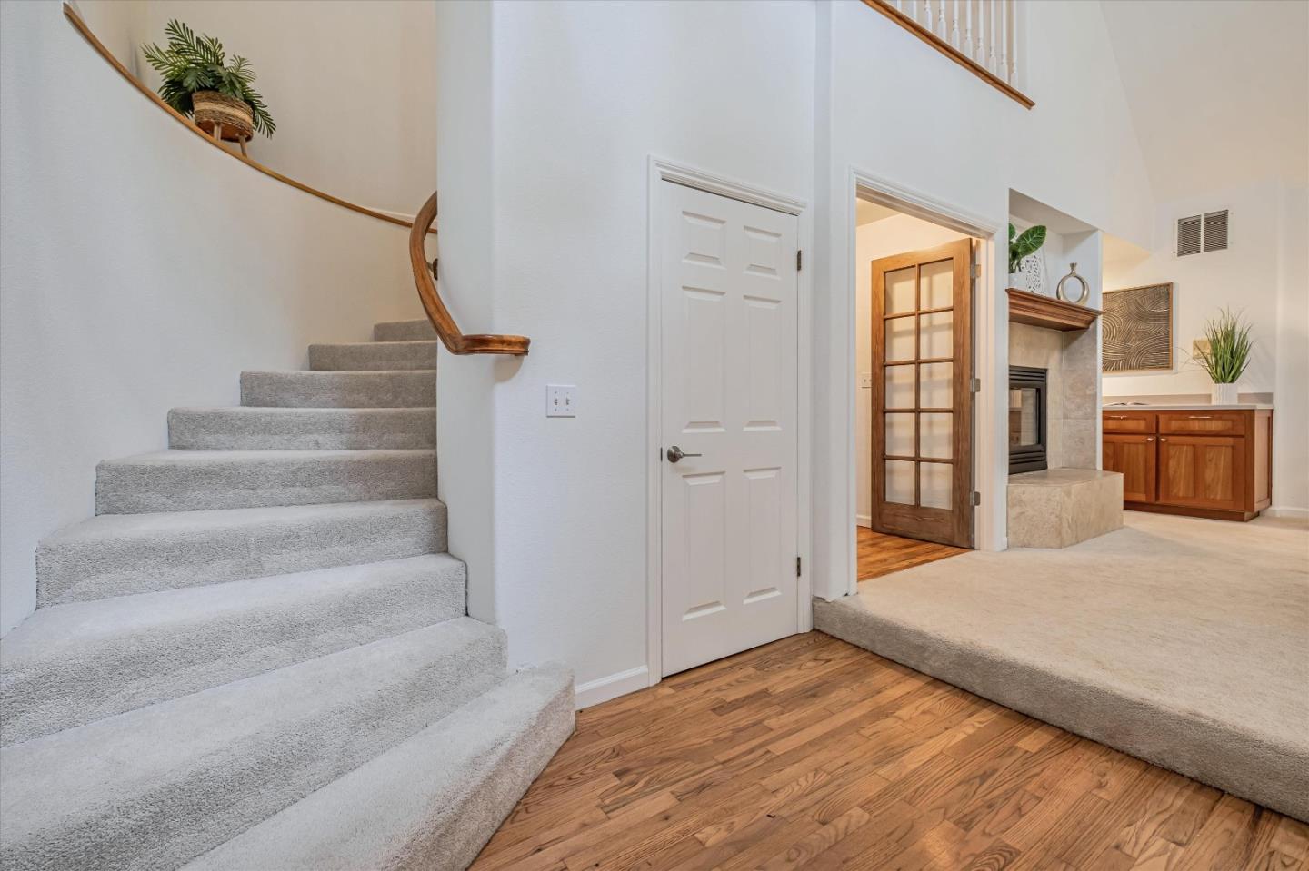 Detail Gallery Image 13 of 55 For 7200 Highway 17, Scotts Valley,  CA 95066 - 4 Beds | 3/1 Baths