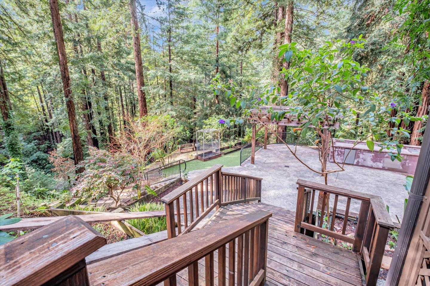 Detail Gallery Image 18 of 55 For 7200 Highway 17, Scotts Valley,  CA 95066 - 4 Beds | 3/1 Baths
