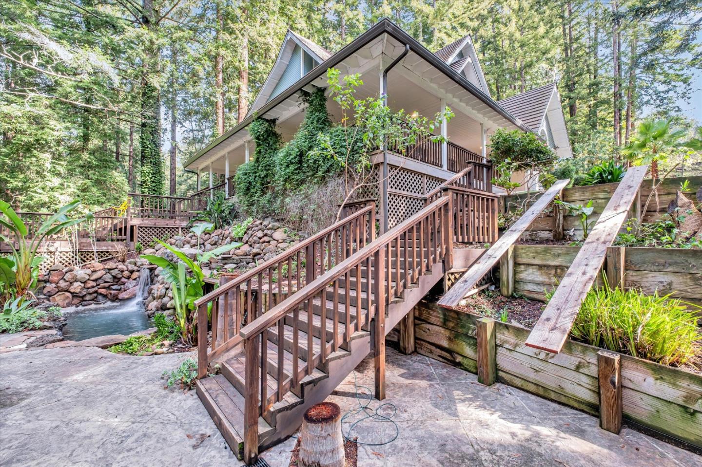 Detail Gallery Image 22 of 55 For 7200 Highway 17, Scotts Valley,  CA 95066 - 4 Beds | 3/1 Baths