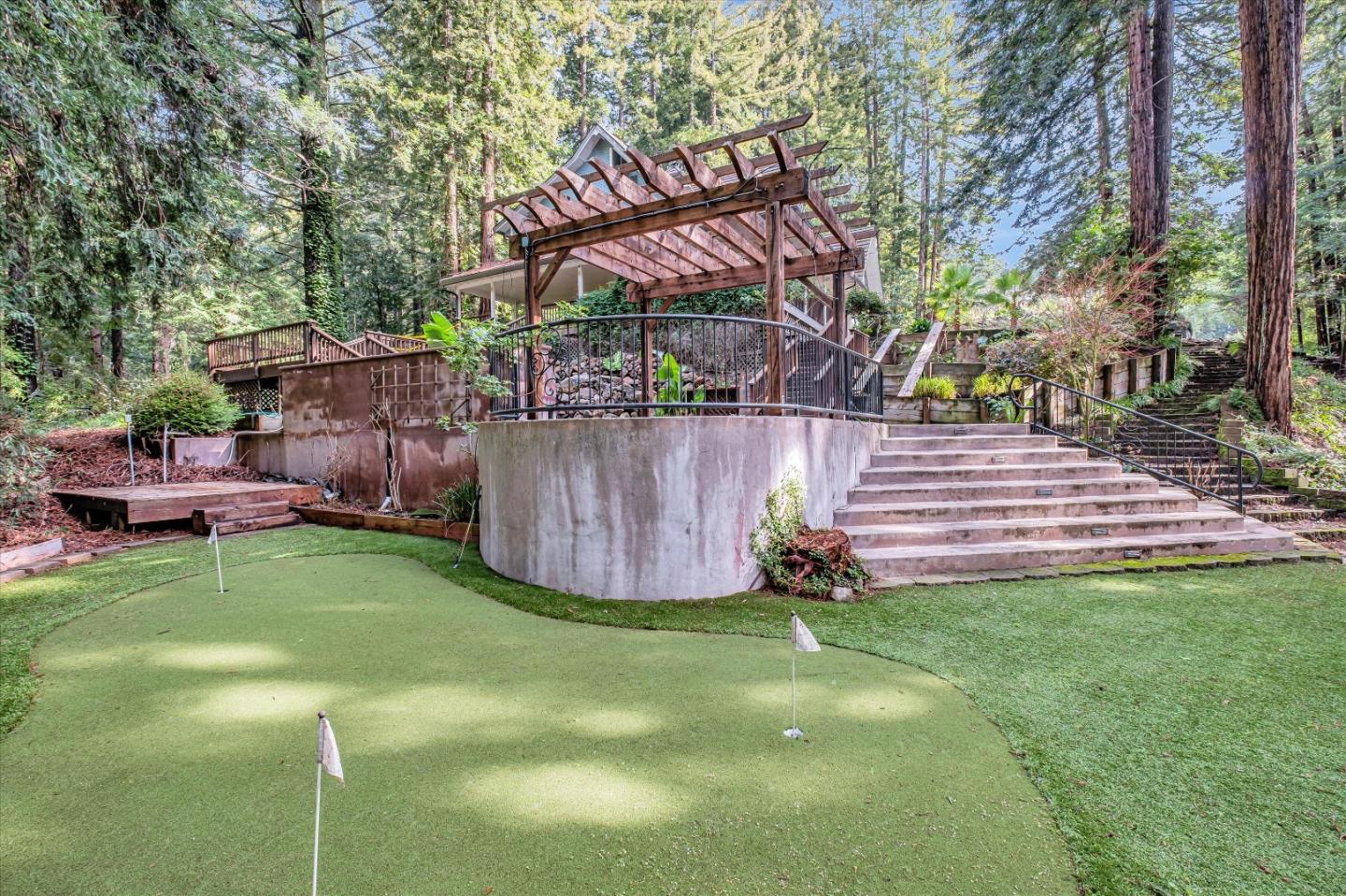 Detail Gallery Image 23 of 55 For 7200 Highway 17, Scotts Valley,  CA 95066 - 4 Beds | 3/1 Baths
