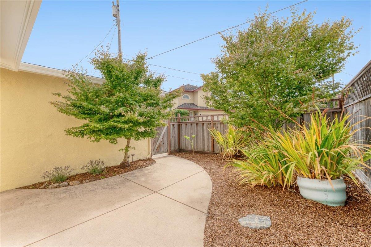 Detail Gallery Image 38 of 51 For 435 Coates Dr, Aptos,  CA 95003 - 2 Beds | 2 Baths