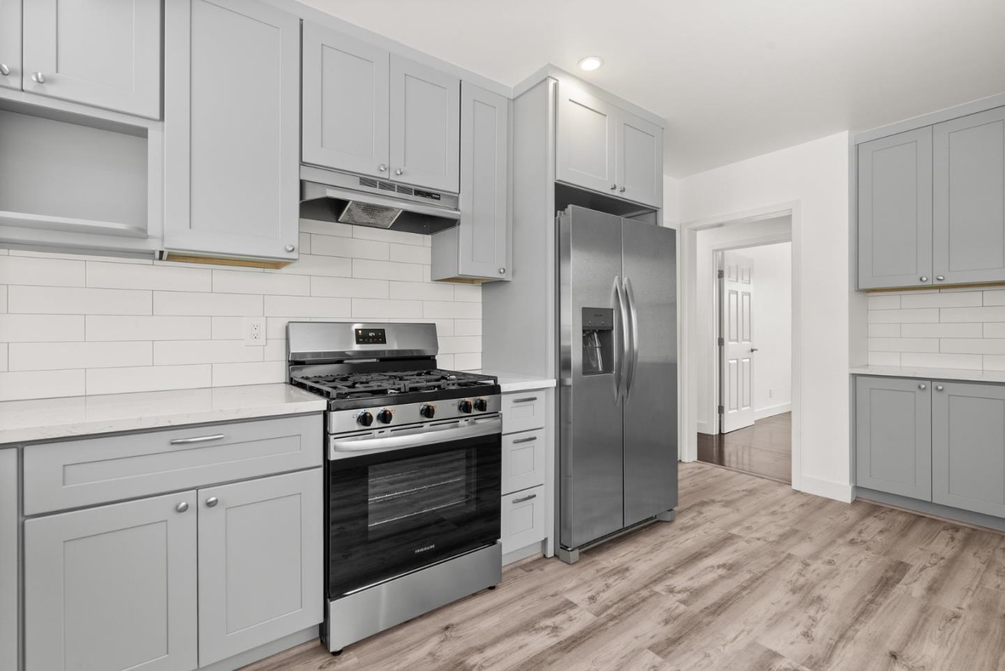 Detail Gallery Image 14 of 27 For 129 Santa Clara, Watsonville,  CA 95076 - 2 Beds | 1 Baths