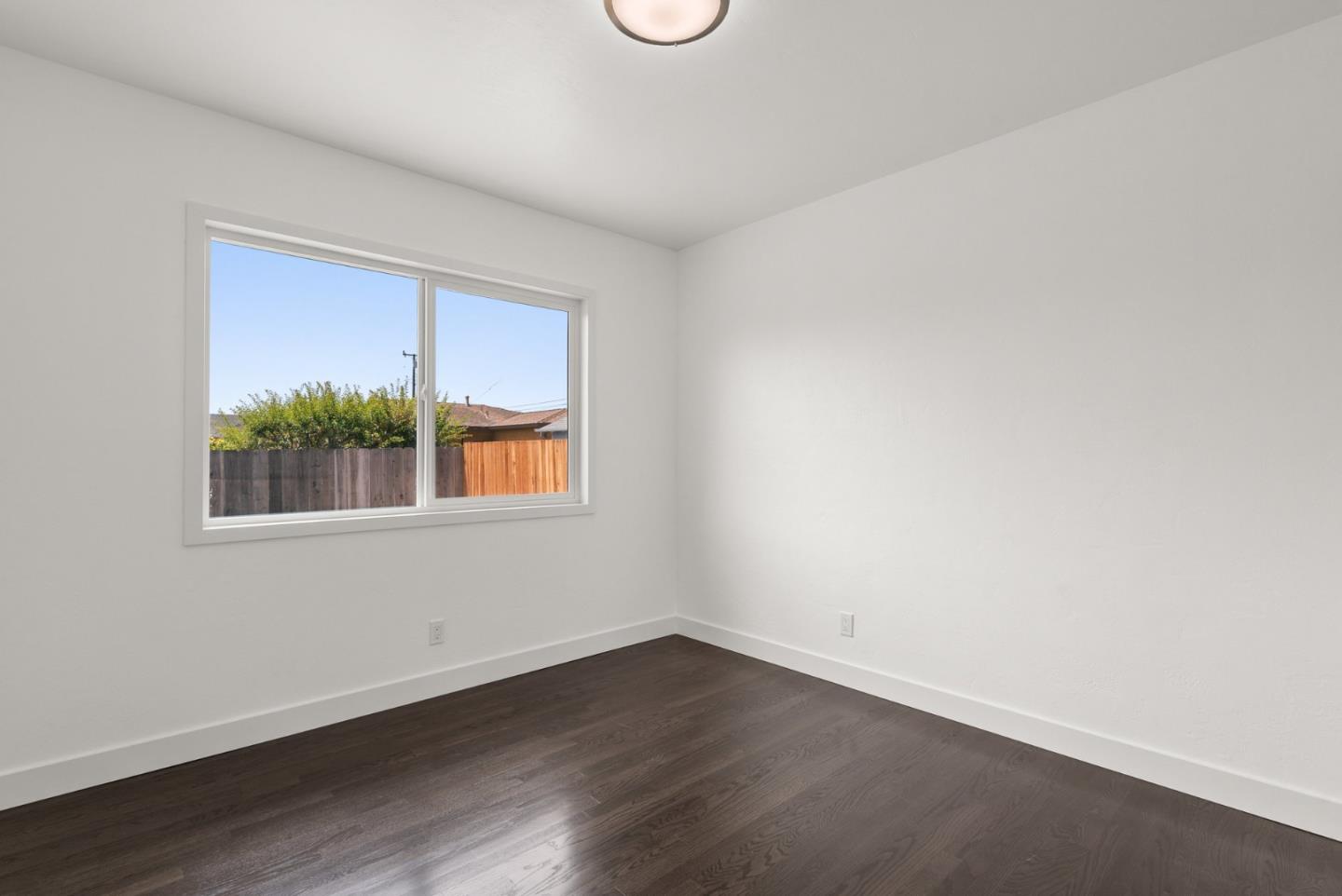 Detail Gallery Image 16 of 27 For 129 Santa Clara, Watsonville,  CA 95076 - 2 Beds | 1 Baths