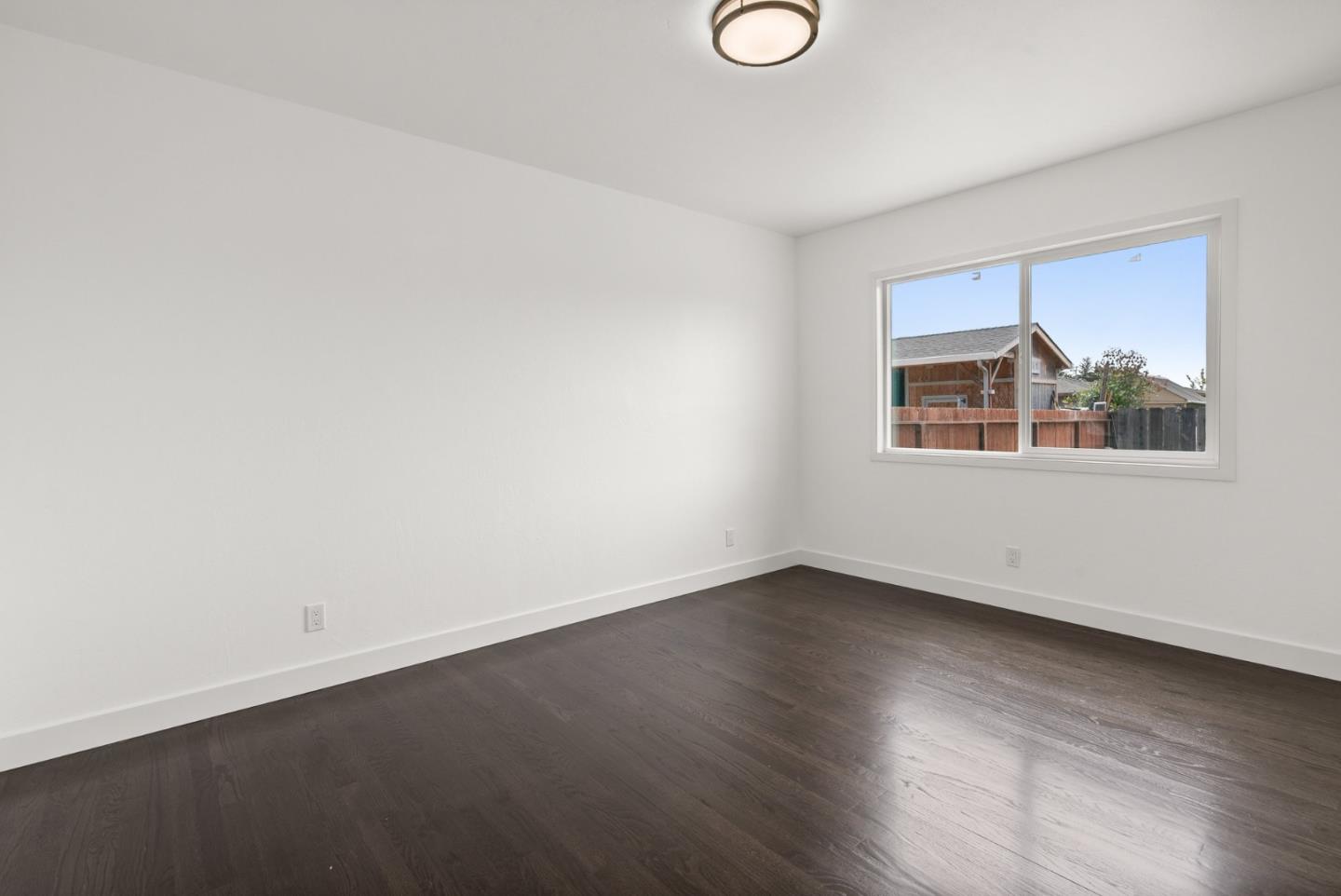 Detail Gallery Image 20 of 27 For 129 Santa Clara, Watsonville,  CA 95076 - 2 Beds | 1 Baths