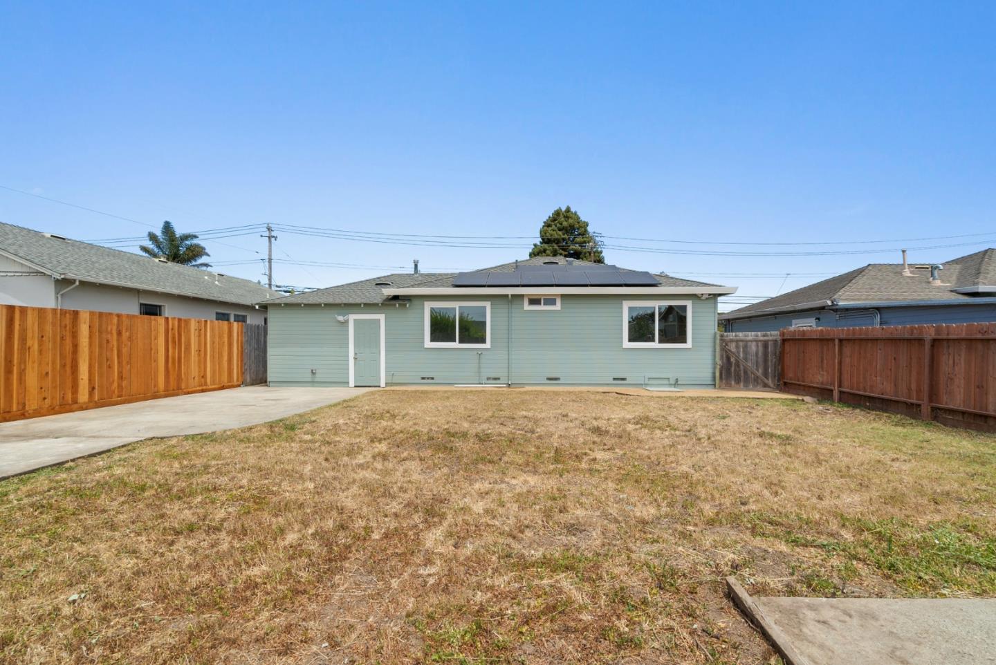 Detail Gallery Image 26 of 27 For 129 Santa Clara, Watsonville,  CA 95076 - 2 Beds | 1 Baths